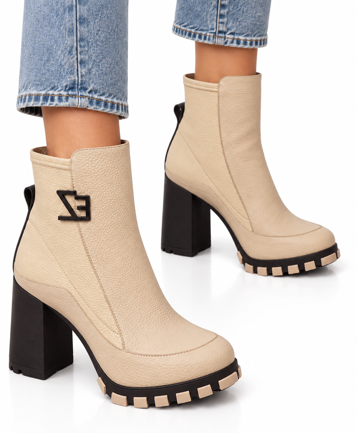 Ezzio Boots
