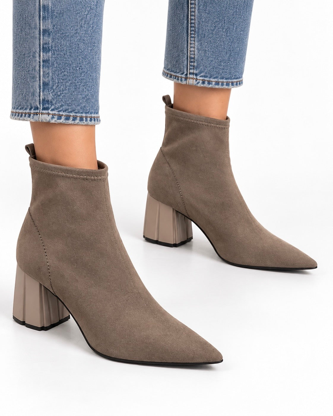 Ezzio Boots