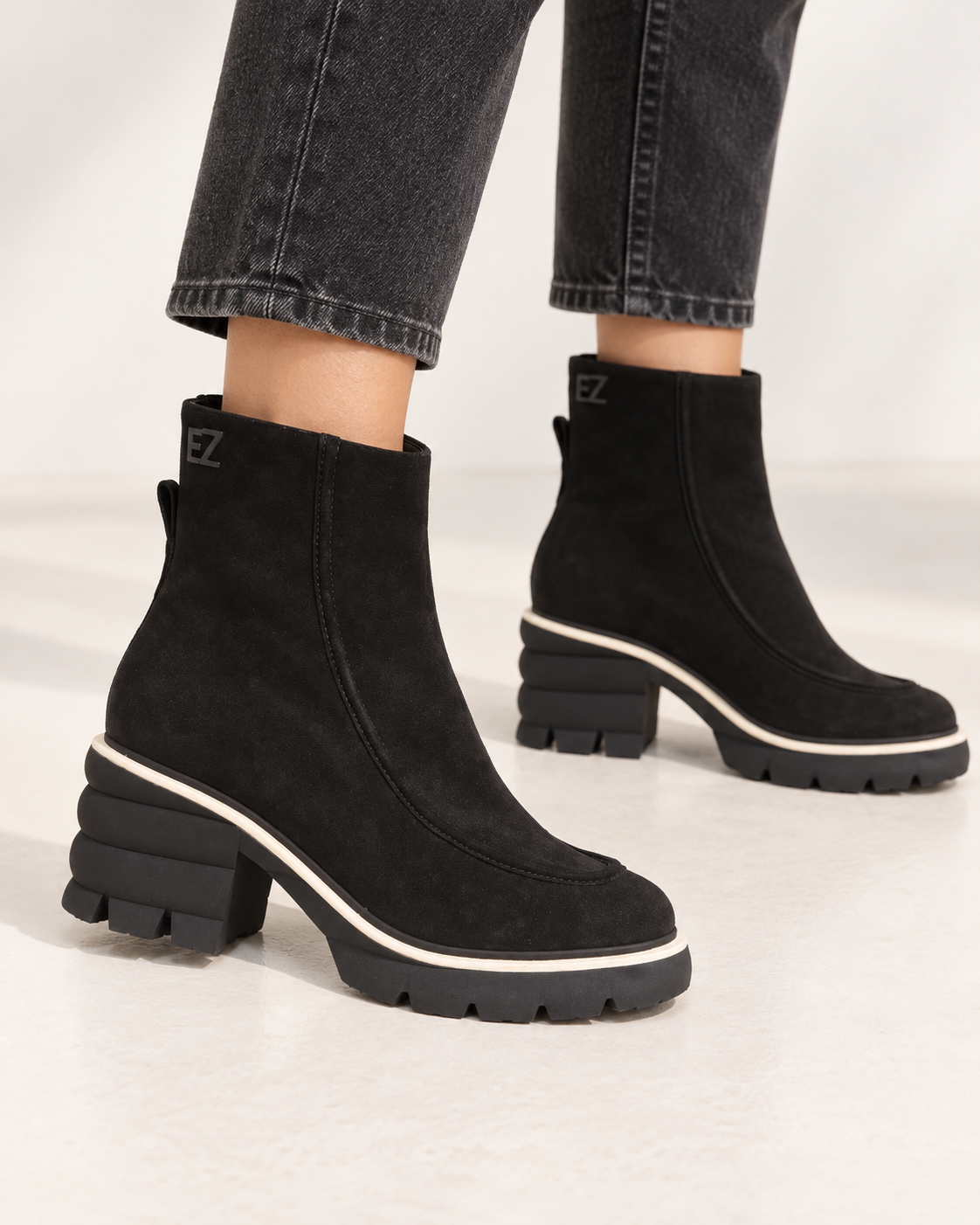 Ezzio Boots