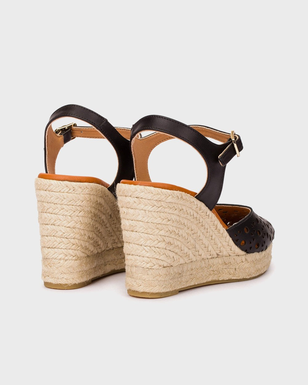 Wonders Shoes