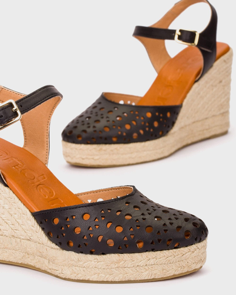 Wonders Shoes
