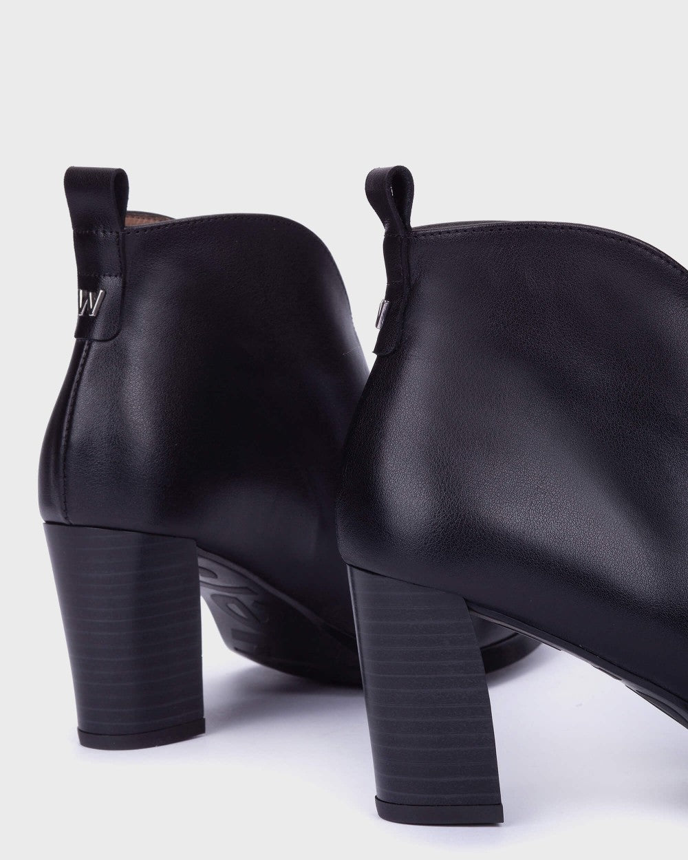 Wonders Shoes