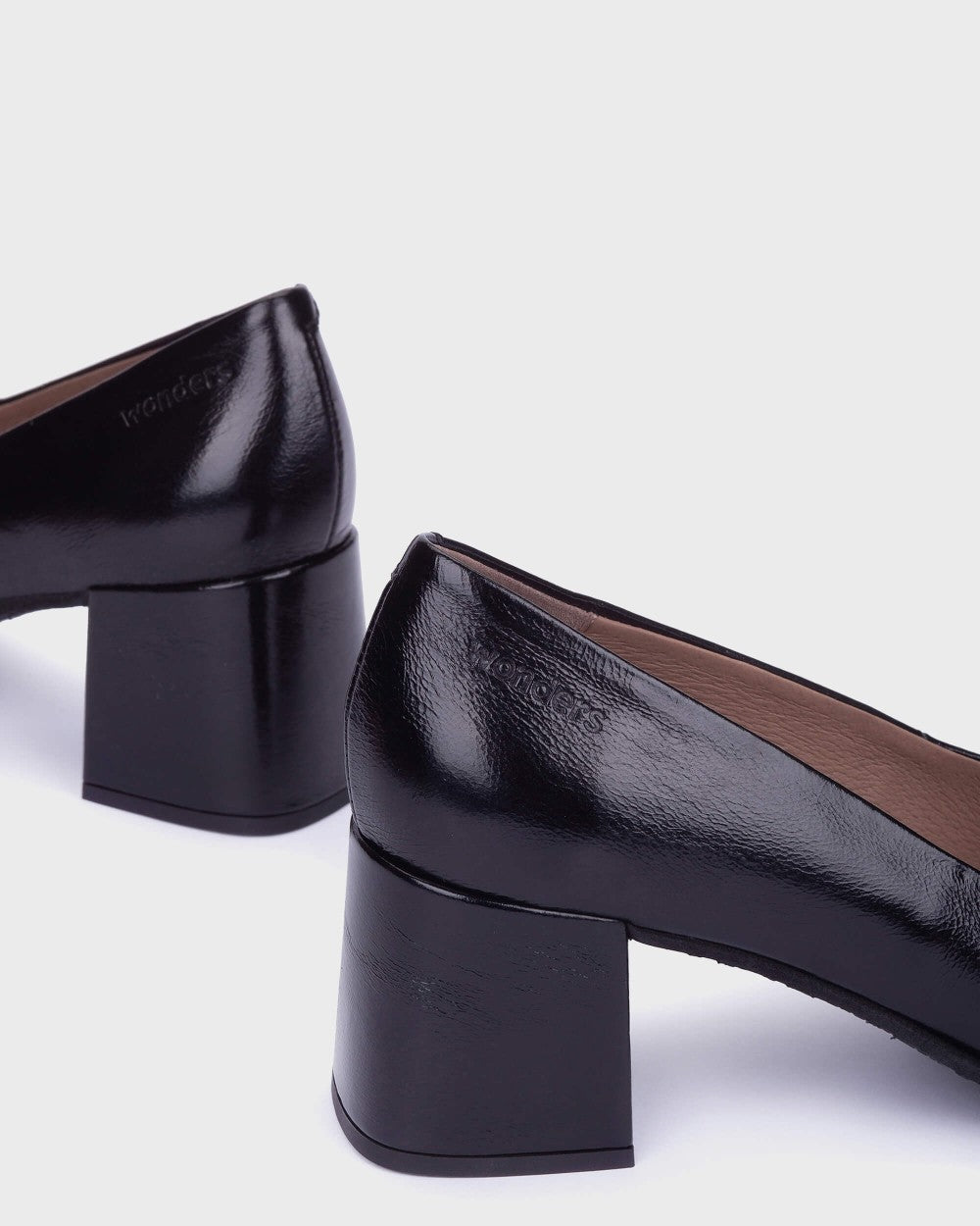 Wonders Shoes