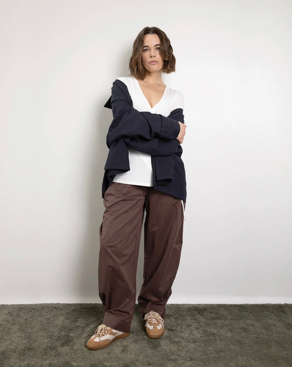 Noa Harmon 10 Sneakers